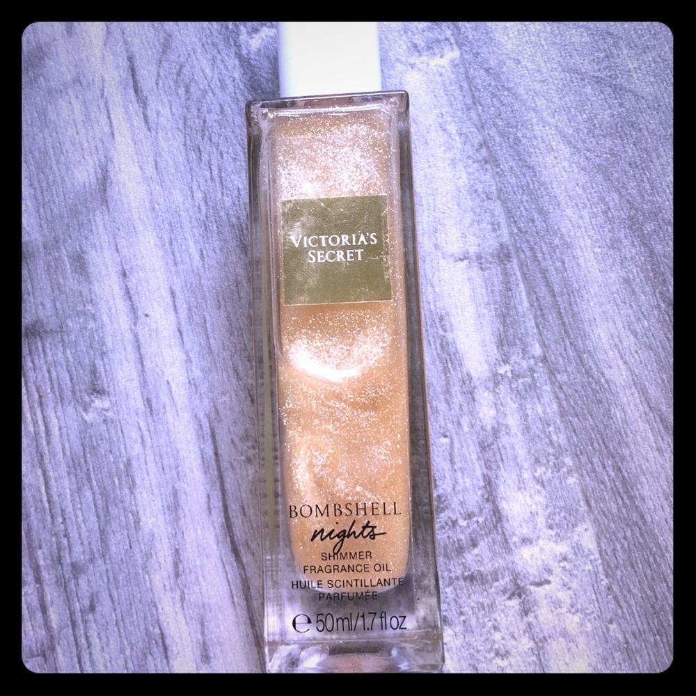 VS Bombshell Nights Shimmer Body Oil 💛
